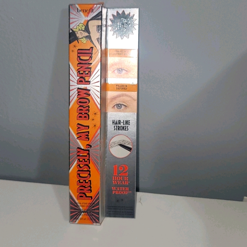 Benefit  ultra fine brow pencil